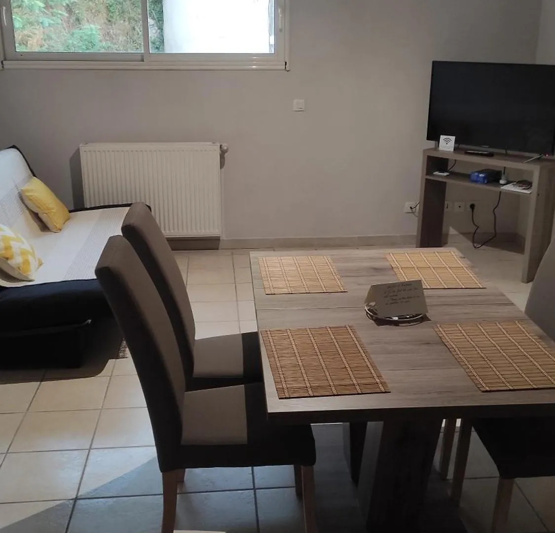 Apartment Appartement 4 Couchages - Centre Ville St Donat Sur L'Herbasse Saint-Donat-sur-l'Herbasse