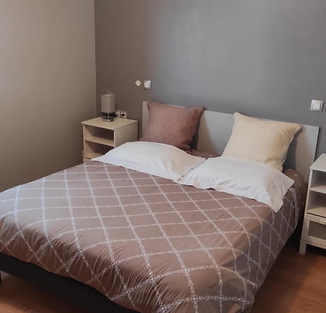 Appartement 4 Couchages - Centre Ville St Donat Sur L'Herbasse Saint-Donat-sur-l'Herbasse 0*,  France