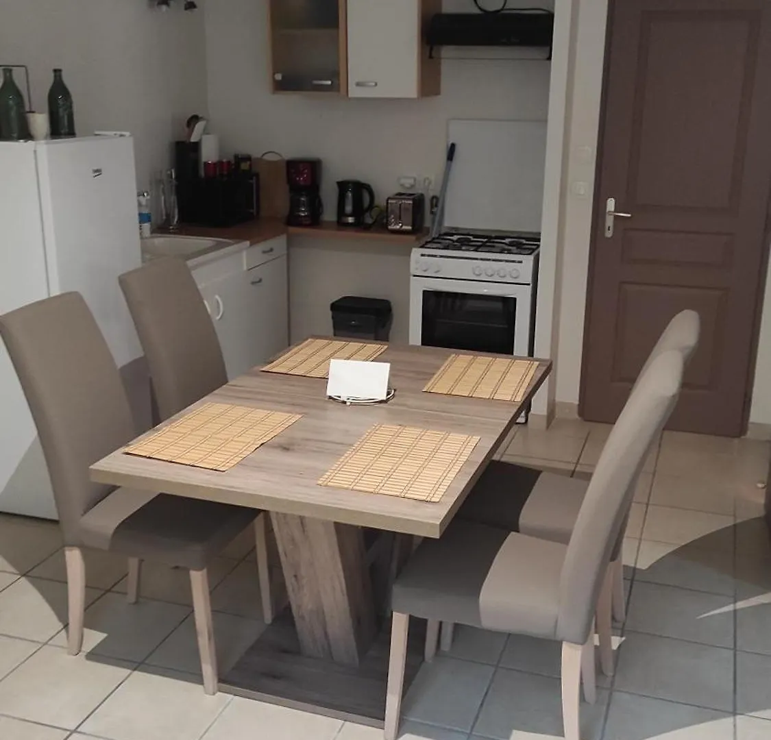 Apartment Appartement 4 Couchages - Centre Ville St Donat Sur L'Herbasse Saint-Donat-sur-l'Herbasse France